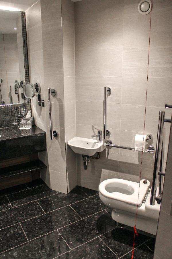 Отель Crowne Plaza London Heathrow T4 By Ihg Хитроу Экстерьер фото