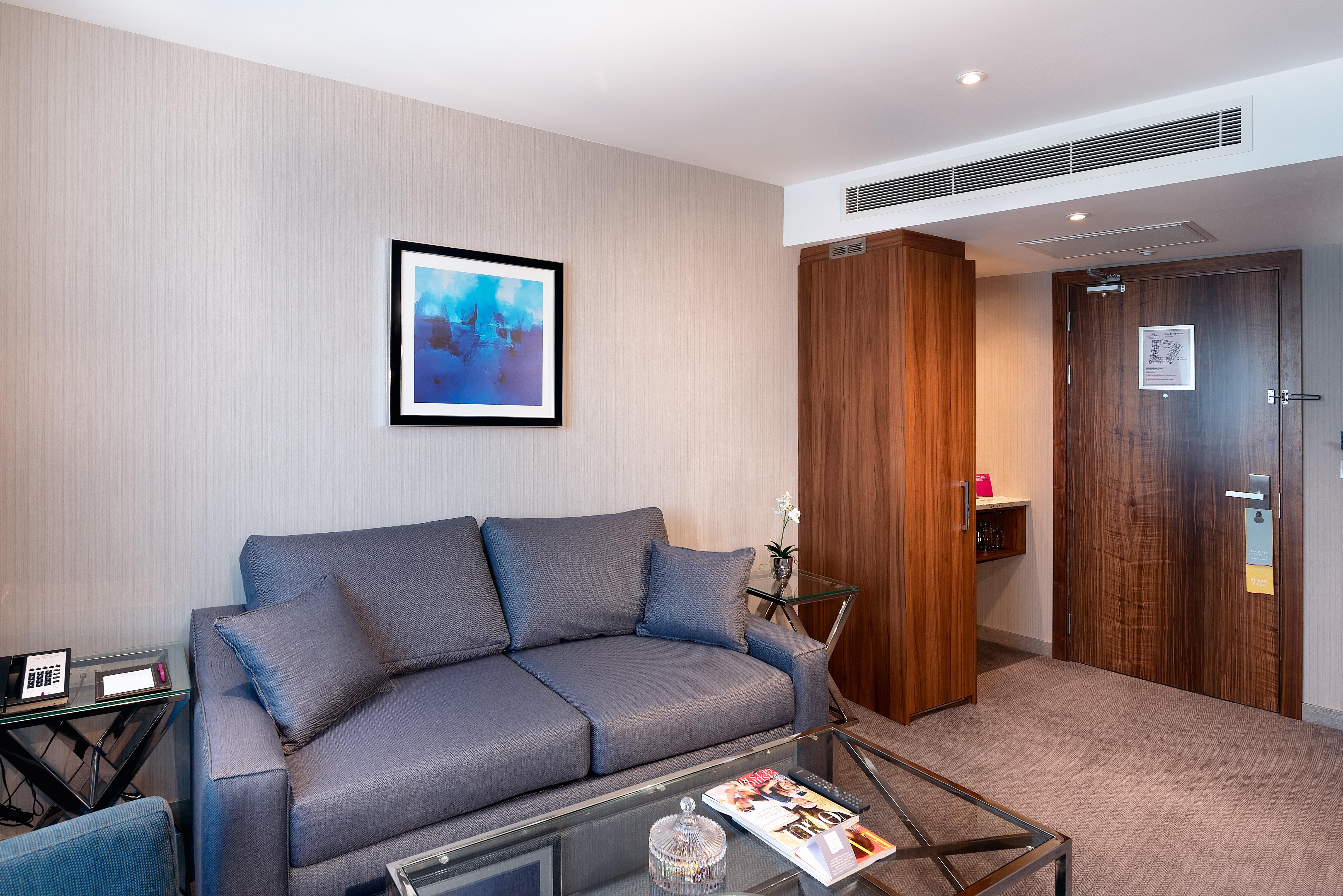 Отель Crowne Plaza London Heathrow T4 By Ihg Хитроу Экстерьер фото